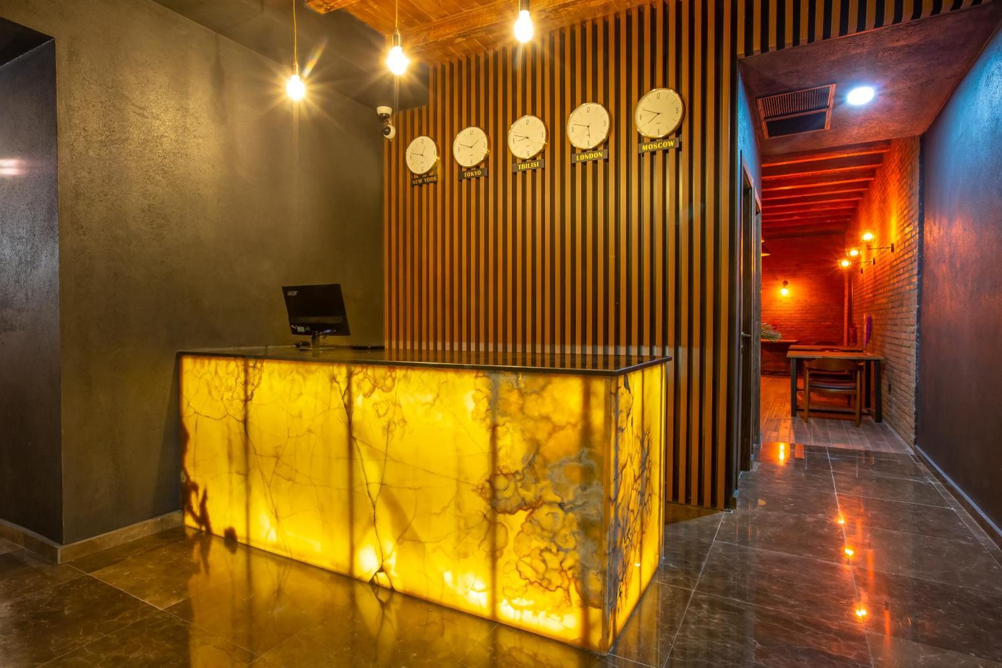 Royal Inn Tbilisi Eksteriør bilde