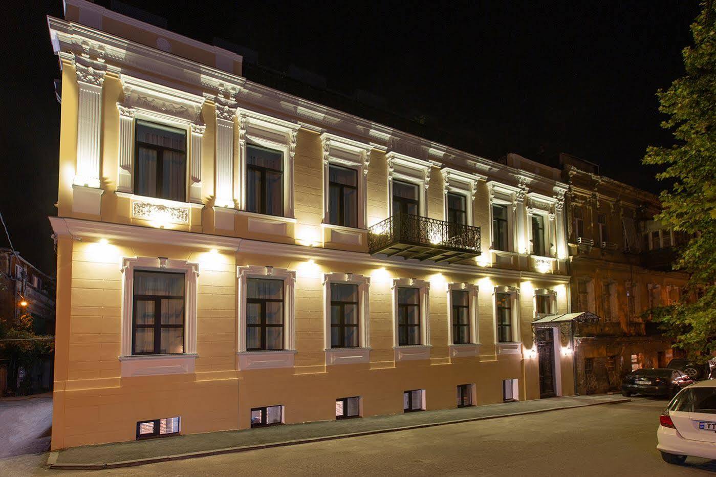 Royal Inn Tbilisi Eksteriør bilde