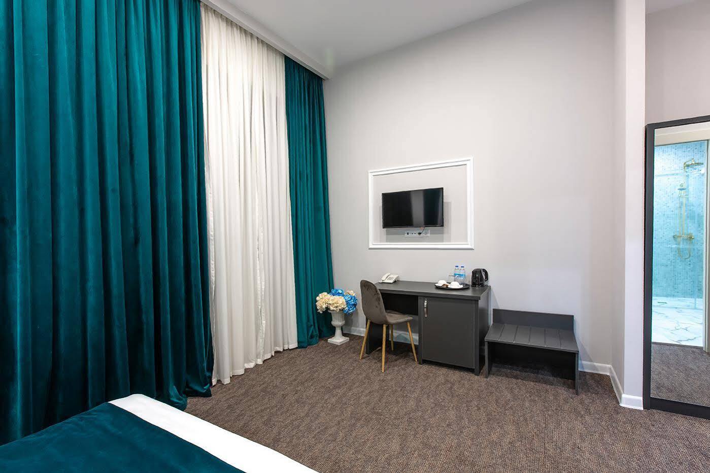 Royal Inn Tbilisi Eksteriør bilde