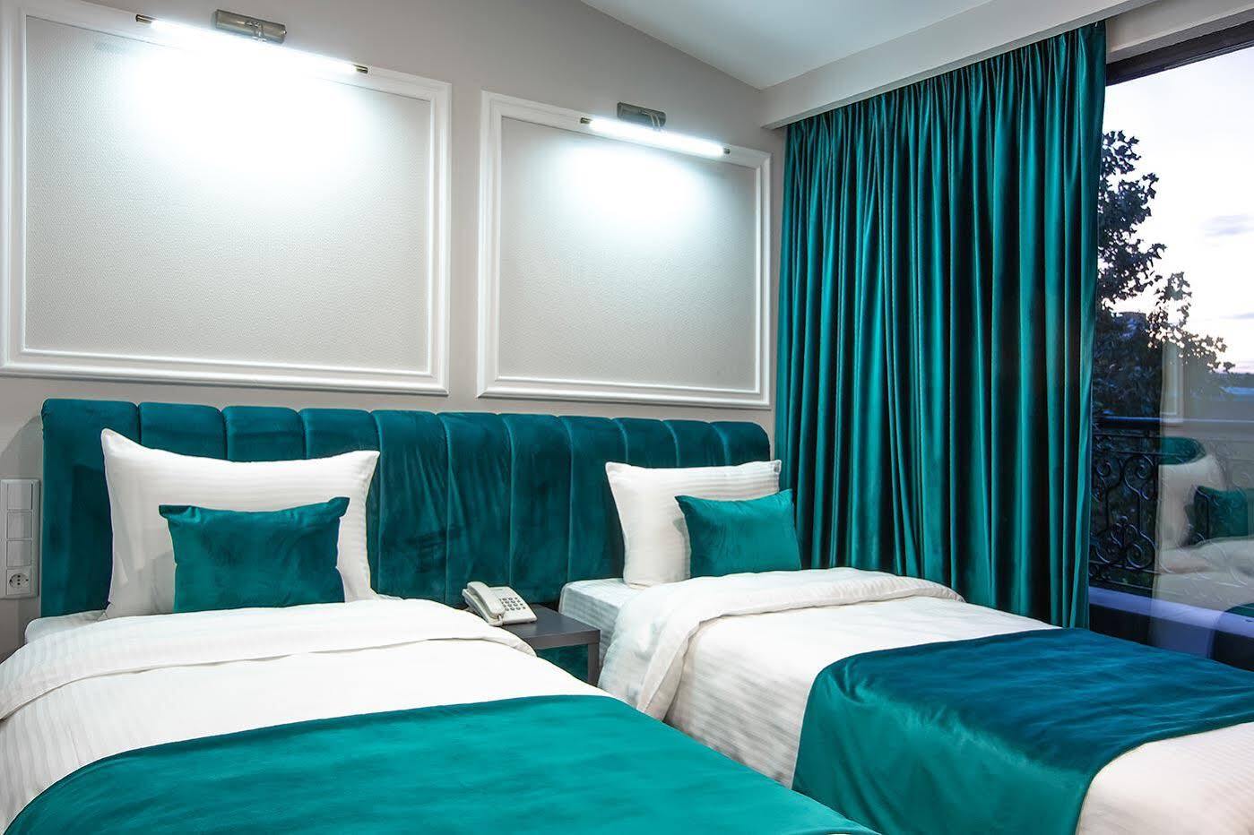 Royal Inn Tbilisi Eksteriør bilde