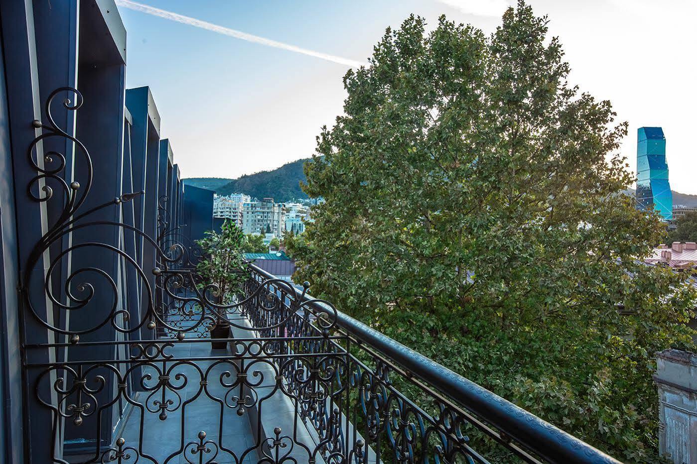Royal Inn Tbilisi Eksteriør bilde