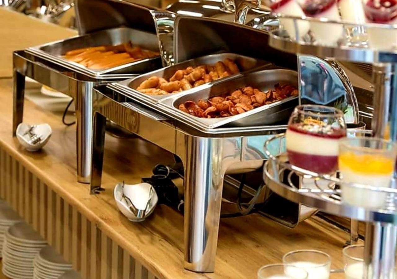 Royal Inn Tbilisi Eksteriør bilde